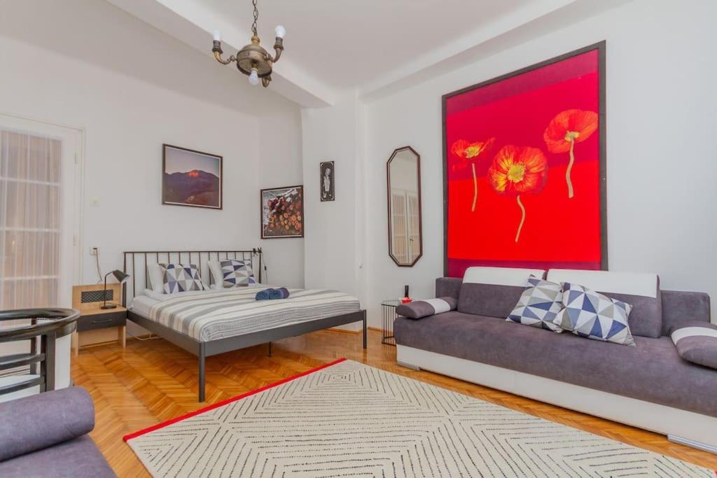 Poppy'S Home By The Danube By Nw Budapest Luaran gambar